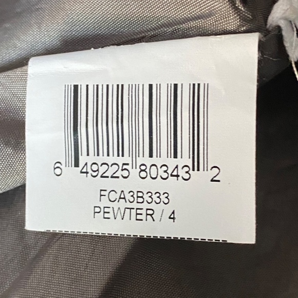 NWOT BCBG Satin Gray Skirt - Picture 10 of 10